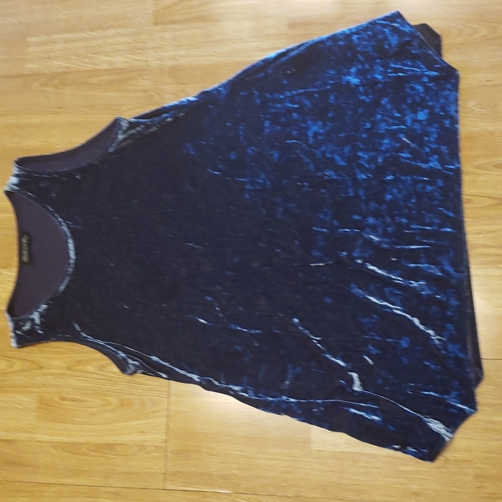 NWT Estelle & Finn blue crushed velvet fit and flare tank small